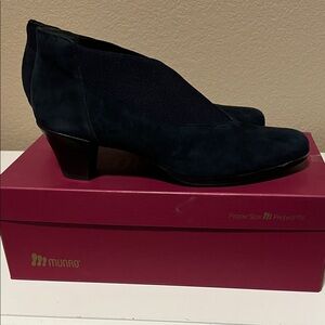 Munro Navy Heeled Boots